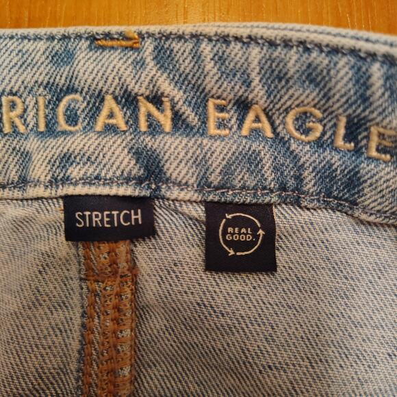 American Eagle Curvy Jeans – Size 14 xLong,NWT Distressed Knees & Back Pockets - Picture 7 of 13